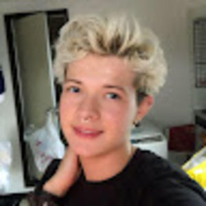 Meet your Posher, Rae